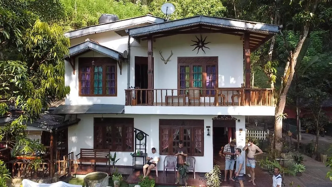 Villa25 Homestay Free Pick Up From The Centre Kandy Sri Lanka